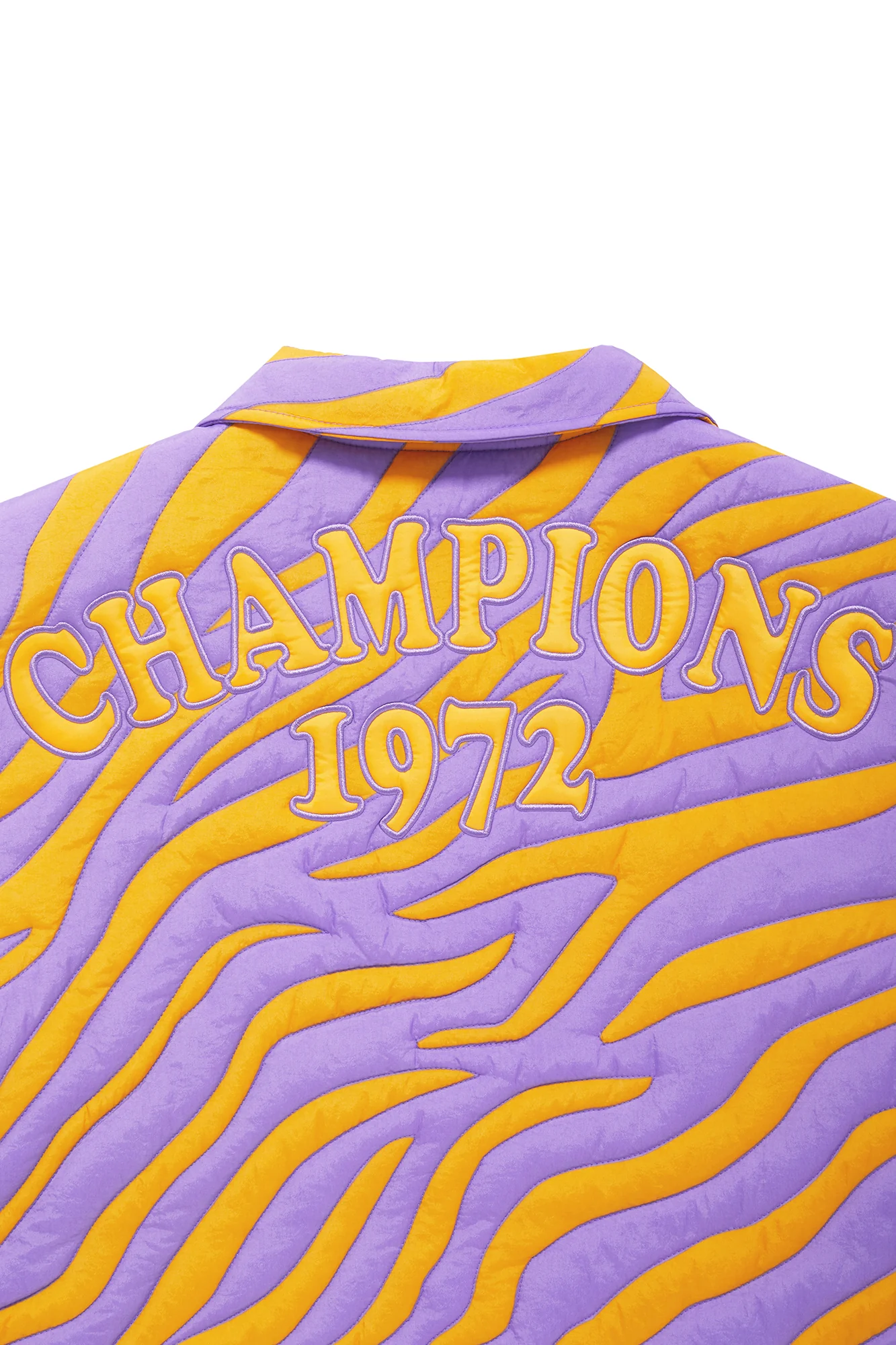 Lakers Nylon Quilted Puffer Shirt - Image 11